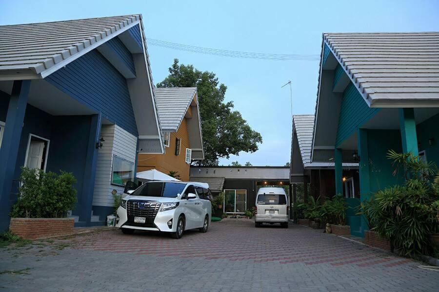 Baan Bon Resort Bang Tabun Пхетчабурі Екстер'єр фото